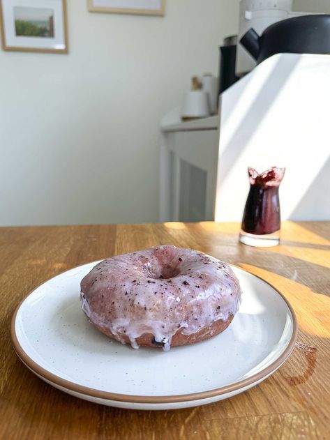 Blueberry Sourdough Donuts Sourdough Blueberry Donut Recipe, Sourdough Jesha, Sourdough Doughnut Recipe, Sourdough Donut Recipe, Blueberry Sourdough, Blueberry Bagels, Sourdough Blueberry, Blueberry Glaze, Doughnut Recipes