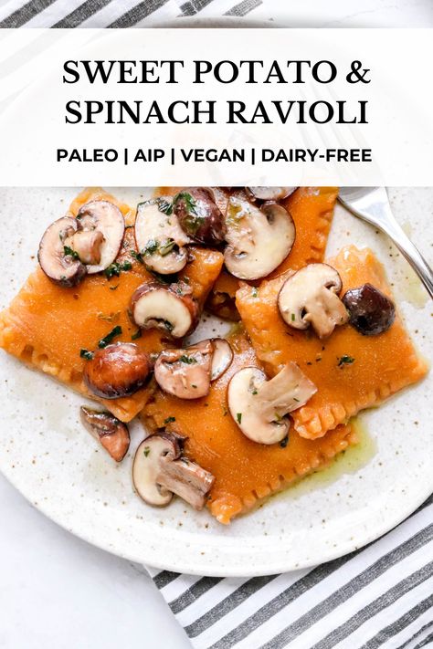 Paleo Pasta Recipe, Wraps Vegan, Spinach Filling, Spinach Ravioli, Autoimmune Paleo Recipes, Aip Paleo Recipes, Sweet Potato Spinach, Ravioli Recipe, Aip Diet