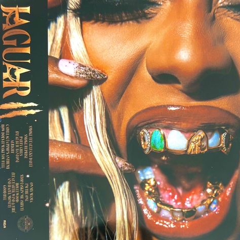 Teeth Grills Aesthetic, Grill Inspiration Teeth, Grill Aesthetics Teeth, Grills Teeth Aesthetic, Grillz Aesthetic Wallpaper, Grill Wallpaper, Girls With Grills Aesthetic, Women’s Grill Teeth, Teeth Gems Aesthetic