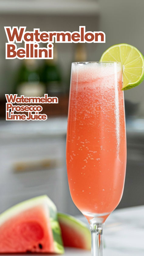 Watermelon Bellini Watermelon Prosecco Cocktails, Watermelon Drinks With Alcohol, Bellini Drink, Watermelon Cocktail Recipes, Bellini Cocktail Recipes, Watermelon Cocktails, Cocktail Prosecco, Watermelon Wedding, Autumn Drinks