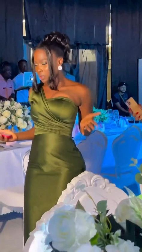 Like Green Bridesmaid Dresses, Bridesmaids Dresses Olive Green, Maids Wedding Dresses Style, Bridal Satin Dress Style For Bridesmaids, Satin Dinner Gowns, Olive Green African Traditional Dresses, Sage Bridesmaid Dresses Black Women, Dinner Black Dress Outfit, Naija Bridesmaids Dresses