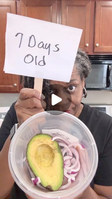 The Scaredy Cat Gardener on Instagram: "How to Keep your Avocados Fresher Longer! 

Discover the secret to longer-lasting avocados! Learn how to store your avocados to maintain their freshness and prevent them from turning brown too quickly. From simple storage techniques to expert tips, this guide has everything you need to enjoy ripe avocados whenever you crave them.

#avocadotips #keepfoodfresh #foodhacks #avocado #healthyfood #recipeideas #foodie #kitchentips #wasteless" What Can You Make With Avocados, Ways To Use Avocado, How To Keep Avocados Fresh Longer, Avocado Hacks, How To Store Avocado, Freeze Avocado, Life Hackers, Scaredy Cat, Appetizer Salads