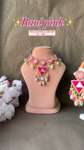 Haldi Ceremony Jewellery, Haldi Jewellery Bridal, Haldi Jewellery For Bride, Jewellery For Haldi, Wedding Jewelry Bride, Haldi Jewellery, Jewelry Bride, Mirror Jewelry, Jewelry Fabric