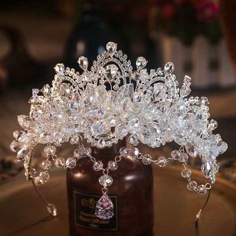 Bridal Tiaras, Crown Party, Princess Bridal, Crystal Bridal Tiaras, Party Hair Accessories, Bride Hair Accessories, Dress Hairstyles, Wedding Dress Sizes, Luxury Flowers