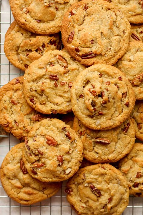 Buttery Butter Pecan Cookies, Buttery Pecan Cookies, Maple Butter Pecan Cookies, Browned Butter Pecan Cookies, Peanut Butter Walnut Cookies, Southern Butter Pecan Cookies, Banana Pecan Cookies, Southern Cookie Recipes, Butter Pecan Toffee Cookies