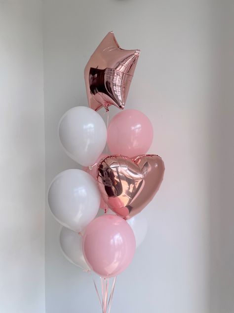 Balloon Color Schemes, Birthday Decor For Him, Balloon Party Ideas, Balloon Arch Ideas, Balloon Decoration Ideas, Art Balloon, Baby Shower Balloon Arch, Balloon Arrangement, 1st Birthday Balloons