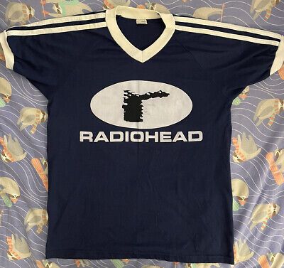 Vintage Radiohead Autographed Signed Ringer Jersey Shirt 1995 Thom Yorke L RARE! | eBay Ahs Clothes, Phil Selway, 90s Skater Fashion, Abingdon Oxfordshire, Colin Greenwood, Jonny Greenwood, Lead Guitar, Outfit References, 2000s Clothes