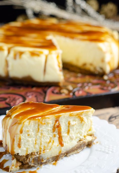 Butterscotch Cheesecake Recipe, Homemade Caramel Cheesecake, Blondie Cheesecake, Butterscotch Cheesecake, Cheesecake Delight, Butterscotch Blondies, Salted Caramel Cheesecake, Butterscotch Sauce, Caramel Cheesecake