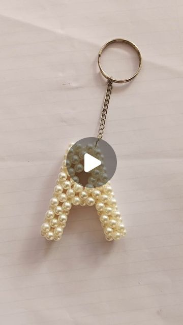 Handmade Key Chain, Handmade Keychains Beads, Make A Keychain Diy, Handmade Keychain Ideas, How To Make A Keychain With Beads, Easy Keychains Diy, Diy Beads Keychain, Diy Keychain For Him, How To Make Beaded Keychains