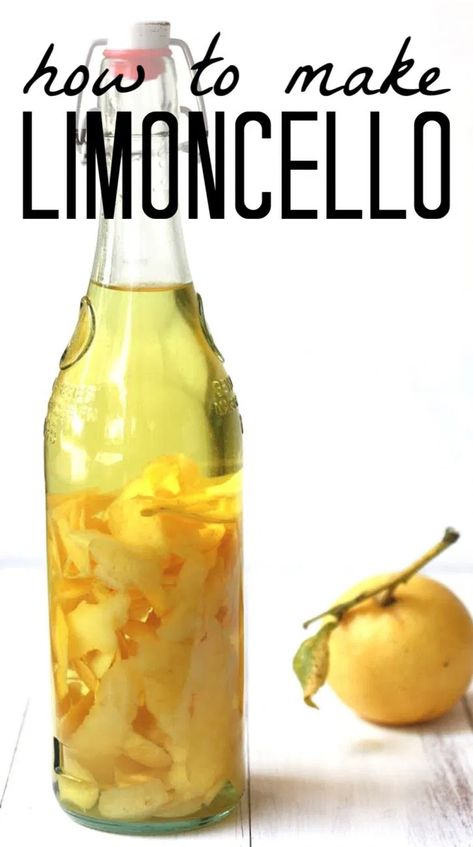 Homemade Limoncello Recipe, Lemoncello Recipes, Limoncello Recipes, Italian Limoncello Recipe, Diy Liquor, Limoncello Cocktails, Limoncello Recipe, Homemade Limoncello, Homemade Liquor