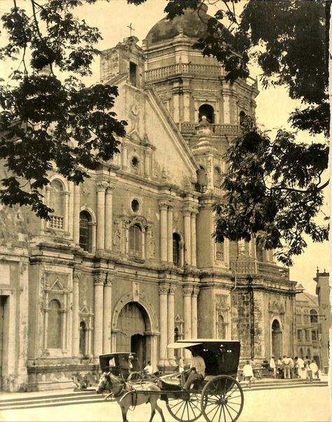 Old Manila El Filibusterismo Aesthetic, Spanish Era Philippines Aesthetic, Noli Me Tangere Aesthetic, Old Manila, Filipino Architecture, New Manila, History Background, Noli Me Tangere, Church Backgrounds