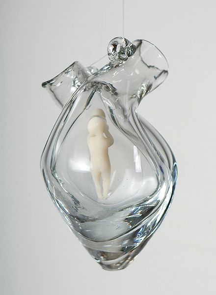 Heart Chamber Listening by YaYa Chou. Design Movements, Anatomical Heart, Beating Heart, Man Ray, Sculpture Installation, Glass Vessel, Anatomy Art, Heart Art, Sacred Heart