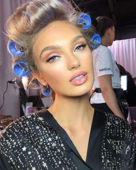 Victoria’s Secret Models, Bombshell Makeup, Amazing Wedding Makeup, Makeup Vs No Makeup, Mascara Hacks, Wedding Hairstyles And Makeup, Angel Makeup, Wedding Makeup Tips, Victoria Secret Makeup