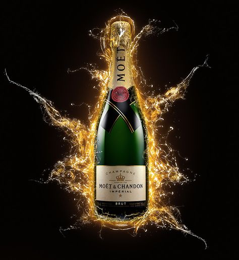 Bottle Of Champagne Aesthetic, Moet Et Chandon Bag, Moët & Chandon Aesthetic, Moet Champagne, Bottle Photography, Beats Wallpaper, Moet Chandon Champagne, Moët Chandon, Bottle Of Champagne