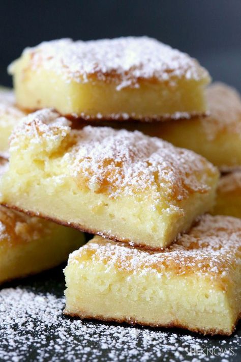 2-ingredient lemon cake bars Two Ingredient Desserts, Lemon Cake Bars, 2 Ingredient Desserts, 2 Ingredient Recipes, Lemon Pie Filling, Angel Food Cake Mix Recipes, Cake Bars, Dessert Ingredients, Monkey Bread