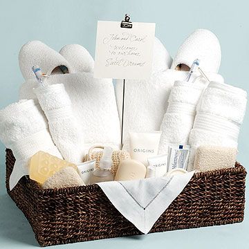 Pamper Your Guests  Make your overnight guests feel especially welcome. Fill a basket with necessities such as bath and face towels, washcloths, and soap, as well as luxury items such as slippers, a robe, lotions, and a loofah. Place the basket in the guest room or guest bath with a personal greeting. Guest Room Baskets, Guest Welcome Baskets, Guest Basket, Garden Hideaway, Guest Room Essentials, Welcome Basket, Welcome Baskets, Home Fix, Hosting Guests