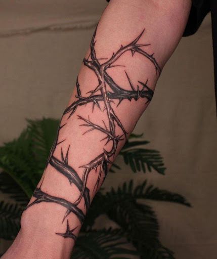 Rose Thorn Tattoo, Thorns Tattoo, Thorn Tattoo, Branch Tattoo, Vine Tattoos, Red Tattoos, Dark Tattoo, Tattoos Gallery, Cross Tattoo