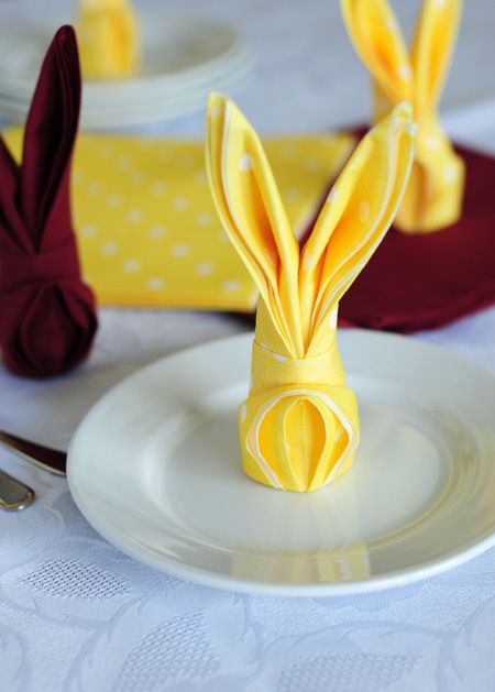 Bunnycountryliving Bunny Napkin Fold, Napkin Folding Ideas, Diy Osterschmuck, Folding Ideas, Easter Napkins, Bunny Napkins, Easter Inspiration, Easter Decorations Dollar Store, Easter Decorations Vintage