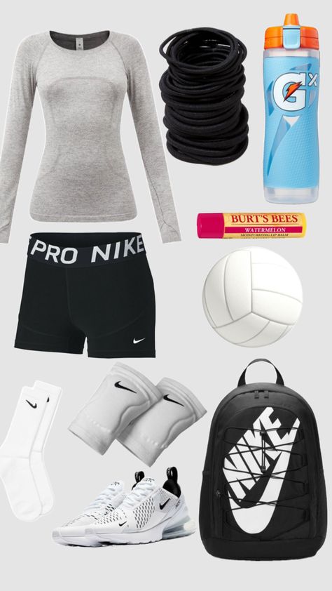 Volleyball fit 1 Volleyball Fits Aesthetic, Volleyball Fits, Casual Athletic Outfits, Cute Volleyball Outfits, Sports Aesthetics, Volleyball Aesthetic, Volleyball Tryouts, Vollyball Outfits, Trendy Games