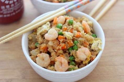 Shrimp Fried Quinoa Shrimp Quinoa, Fried Quinoa, Healthy Grains, Quinoa Recipes, Easy Dishes, Seafood Dishes, Big Time, Chopsticks, Clean Eating Recipes