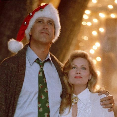 National Lampoon's Christmas Vacation Christmas Vacation Costumes, Christmas Vacation House, Vacation Images, Christmas Vacation Movie, Cleaning Organization, Vacation Movie, National Lampoon's Christmas Vacation, Circus Characters, Bedroom Scene