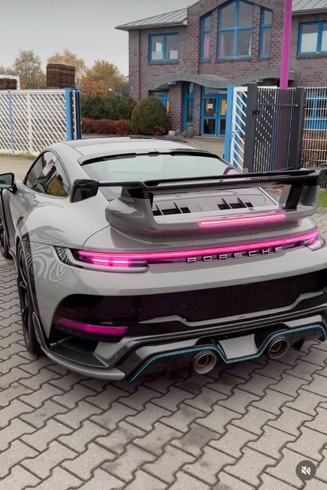 Serie Bmw, Porsche Gt3, Classy Cars, Pink Car, Fancy Cars, Porsche Cars, Pretty Cars, Future Car