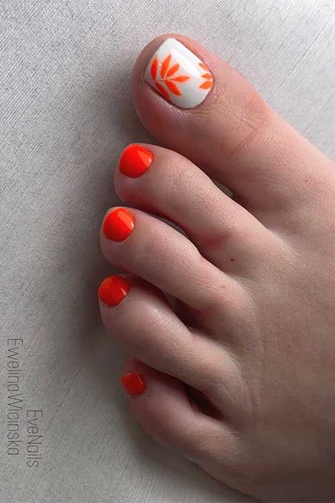 Neon orange summer toe nails with neon orange leaves on an accent off-white big toe Orange Pedicure Ideas Summer, Orange Toenail Designs, Orange Toes Nails, Orange French Tip Toes, Tropical Toe Nail Designs, Orange Toe Nail Designs, Orange Pedicure Ideas, Orange Toenails, Cute Toe Nails Designs