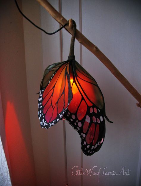 Cool Light Bulbs, Emerging Butterfly, Butterfly Furniture, Butterfly Lights, Takken Decor, Faerie Art, Butterfly And Moth, Butterfly Lamp, Butterfly Light