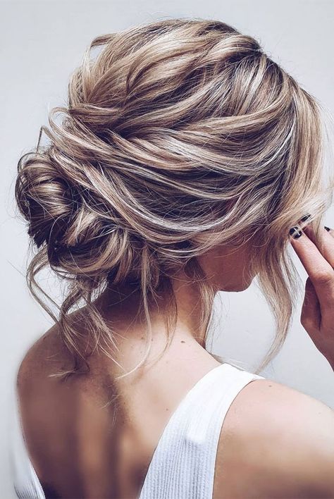 12. Beautiful messy textured updo When it comes to hairdo, the updo is one elegant hair style that never does seem to go out... Prom Wig, Textured Updo, Messy Hair Look, Bridemaids Hairstyles, Up Dos For Prom, Wedding Hair Up, Guest Hair, Bridesmaid Hair Makeup, Up Dos