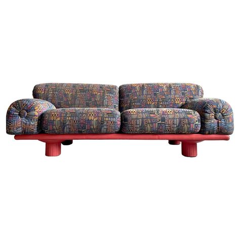 80s Couch, Carlo Bartoli, Vintage Couches, Couch Pattern, Postmodern Furniture, Sofa Pattern, Patterned Sofa, Italian Sofa Designs, 50s Design