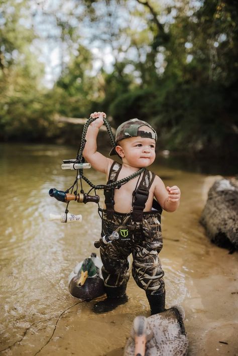 Water Fowl Hunting, Country Baby Pictures, Country Baby Rooms, Western Baby Clothes, Country Baby Boy, Baby Clothes Country, Yee Yee, Cutest Babies, Dream Kids