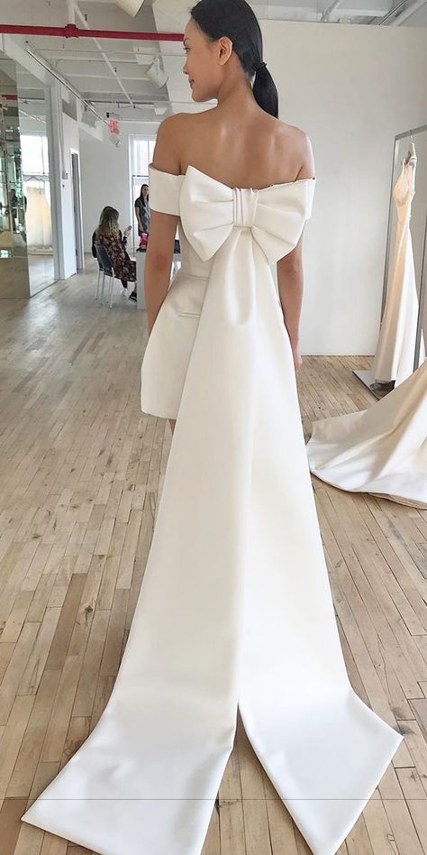 Wedding Dresses Back Bow, Dresses With Bows In The Back, Dress With Bow In The Back, Short Wedding Dress With Bow On Back, Short Wedding Dress Bow, White Dress For Wedding, Dresses With Sleeves Elegant, Dress With Bow On Back, White Dress With Bow Train