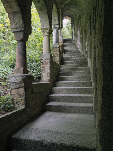 Stone Steps, Castle Aesthetic, Hogwarts Aesthetic, Stairway To Heaven, Beautiful Architecture, Nature Aesthetic, Pretty Places, Fantasy Landscape, Abandoned Places