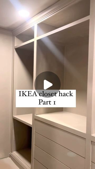 Men Wardrobe Design, Build In Closet Bedroom, Pax Closet Ideas Walk In, Diy Walking Closet, Ikea Small Closet Ideas, Dressing Ikea Hack, Simple Closet Designs, Garderobe Room, No Door Closet Ideas