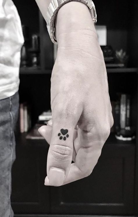 Small Paw Tattoo, Tatoo Dog, Tiny Wrist Tattoos, Pawprint Tattoo, Dog Paw Tattoo, Paw Tattoo, Tasteful Tattoos, Small Hand Tattoos, Discreet Tattoos