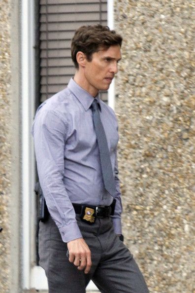 Matthew mcconaughey in True Detective Mathew Mc Conaughey True Detective, Police Detective Outfit, Matthew Mcconaughey True Detective, True Detective Rust, Rustin Cohle, Matthew Mc, True Detective Season 1, Rust Cohle, Gentleman Movie