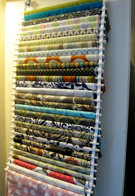 Sewing Room Storage, Sewing Spaces, Store Fabric, Sewing Storage, Dream Craft Room, Sewing Room Organization, Quilting Room, Sewing Space, Organize Fabric