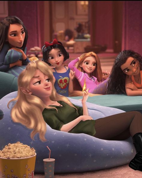 Princess Casual Outfits, Ralph Breaks The Internet, Punk Disney Princesses, Disney Cuties, Disney Princess Outfits, All Disney Princesses, Disney Characters Videos, Disney Princess Images, Princess Wallpaper