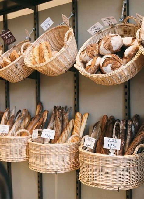 Bakery Shop Interior, Bread Display, Bakery Shop Design, Bakery Store, Bakery Interior, Bakery Design Interior, Grocery Store Design, Bread Shop, Bakery Decor