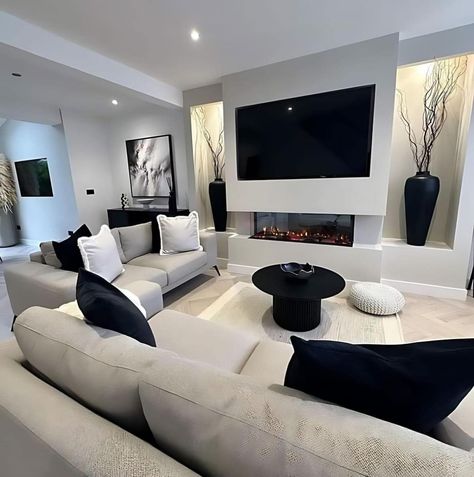 Modern Apartment Living Room, White Living Room Decor, Apartment Decorating Living, Black And White Living Room, Apartment Living Room Design, Black Living Room, Dream Apartment Decor, Future Apartment Decor, Home Design Living Room