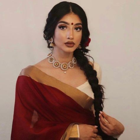 Bengali Makeup, Indian Makeup Looks, Indian Bride Makeup, Brown Girls Makeup, Saree Hairstyles, Indian Look, Indian Photoshoot, Indian Dresses Traditional, Indian Makeup