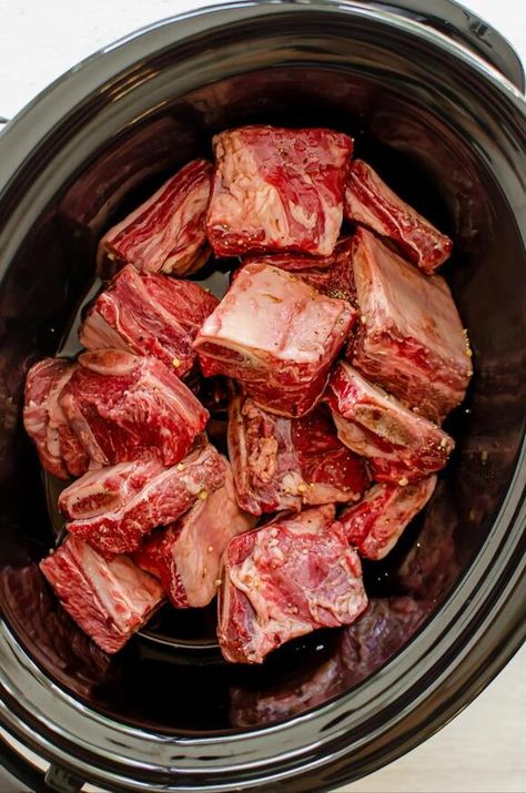 Set It and Forget It: Slow Cooker Short Ribs | Thriving Home | NewsBreak Original Beef Ribs Recipe Slow Cooker, Short Rib Recipes Crockpot, Short Ribs Crock Pot, Special Birthday Dinner, Slow Cooker Beef Short Ribs, Slow Cooker Short Ribs, Slow Cooker Ribs Recipe, Cooking Short Ribs, Short Ribs Slow Cooker