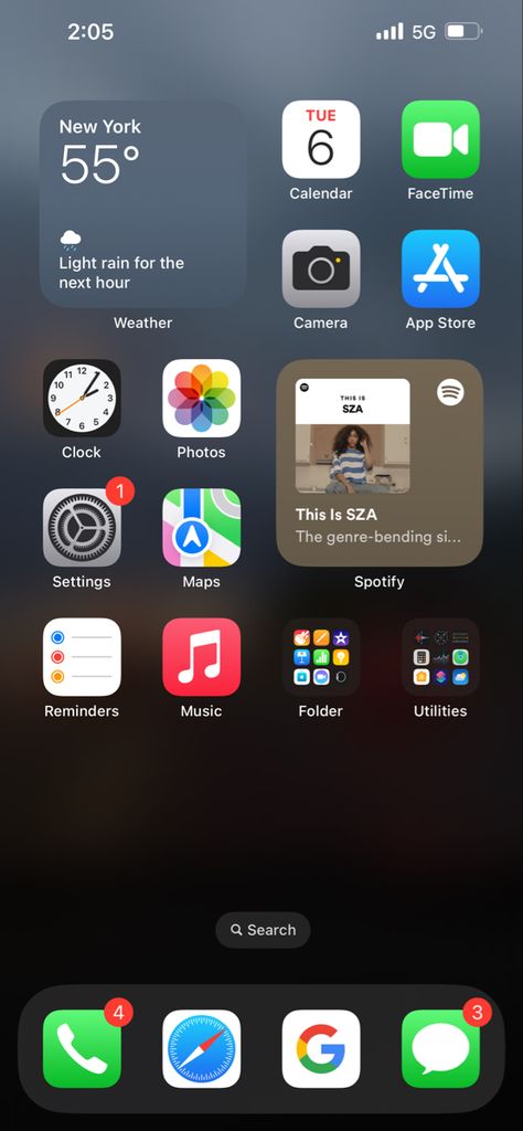 Ios16 Homescreen, Simple Home Screen, Photo Editing Apps Iphone, Whats On My Iphone, Homescreen Background, Lockscreen Ios, Ios App Iphone, Iphone Features, Iphone Home Screen Layout