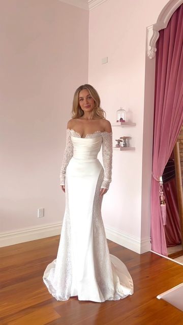 Eva Lendel | Wedding dresses on Instagram: "Incredible ‘Envy’ steals the hearts 🤍 Now available at @natalierosebridal 💕 Model @cassandragrodd #evalendel #weddingdress #weddinggown #bridalgown #bridalfashion #bridalwear" Brides After Wedding Outfit, Wedding Dresses W Sleeves, Wedding Dress Styles With Sleeves, Slim Bridal Dresses, Elegant Straight Wedding Dress, Wedding Dress Bottom Styles, Minimalist Wedding Dresses Lace, Open Sleeve Wedding Dress, Slight Off The Shoulder Wedding Dress