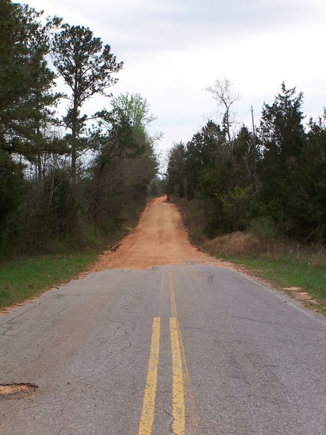 Road transition from pavement to red dirt | Flickr - Photo Sharing! Dirt Road Anthem, Old School House, Red Dirt, Brick Road, Beautiful Images Nature, Back Road, Dirt Road, Scenic Routes, Take Me Home