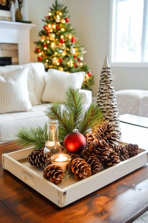 Pine Cone Christmas Decorations Table, Simple Christmas Decorations Living Room, Simple Christmas Centerpieces For Table, Christmas Decor For Small Apartment, Christmas Coffee Table, Ideas Decoracion Navidad, Xmas Centerpieces, Christmas Coffee Table Decor, Christmas Centers