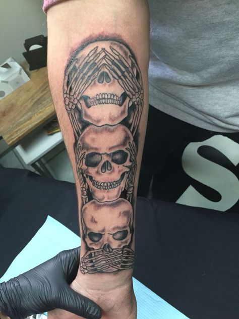 Stacked Skulls Tattoo, Three Skulls Tattoo, Forearm Skull Tattoo, 3 Skulls Tattoo, Omerta Tattoo, Russian Prison Tattoos, Viking Compass Tattoo, Small Skull Tattoo, Leg Band Tattoos