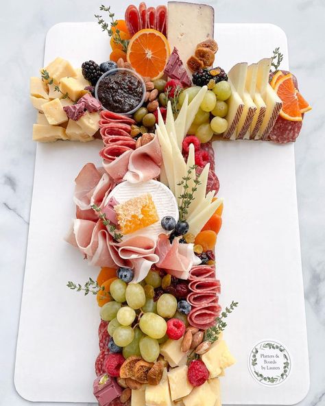 Platters & Boards by Lauren on Instagram: “In need of some charcuterie for a baptism? My cross shaped board is the perfect crowd pleaser!” Baptism Food, Easter Platter, Easter Charcuterie, Easter Church Decorations, Christmas Charcuterie Board, Charcuterie Ideas, Easter Party Food, Decorating Food, Christmas Charcuterie