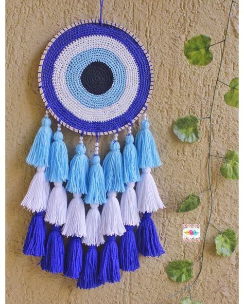 Evil Eye Wall Decor Diy, Evil Eye Decor Wall Hangings, Evil Eye Dream Catcher Diy, Evil Eye Wall Hanging Diy, Evil Eye Dreamcatcher, Evil Eye Diy Wall Hangings, Evil Eye Diy Crafts, Evil Eye Suncatcher, Evil Eye Crafts Diy