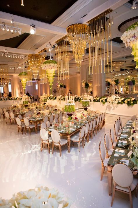 500 Guest Wedding Reception, Wedding Hotel Decorations, Hotel Wedding Decorations, Luxury Wedding Decor Reception Decorations, Big Beautiful Wedding, Soiree Decor, Wedding In Hotel, Wedding Decor Luxury, Hotel Wedding Reception